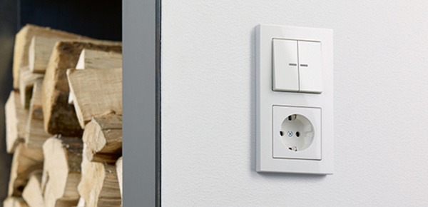 JUNG KNX Taster F 10 bei HOFA-Elektro GmbH in Marktheidenfeld