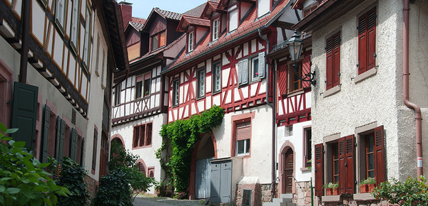 Altbau­sanierung bei HOFA-Elektro GmbH in Marktheidenfeld